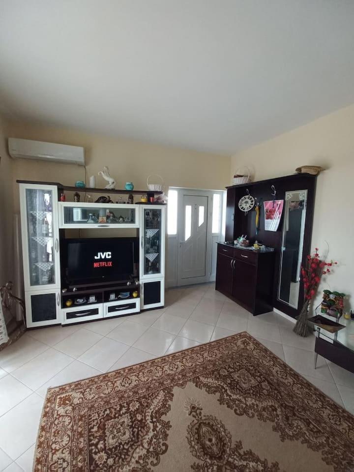 Dervishaj Apartments Ксамил Номер фото
